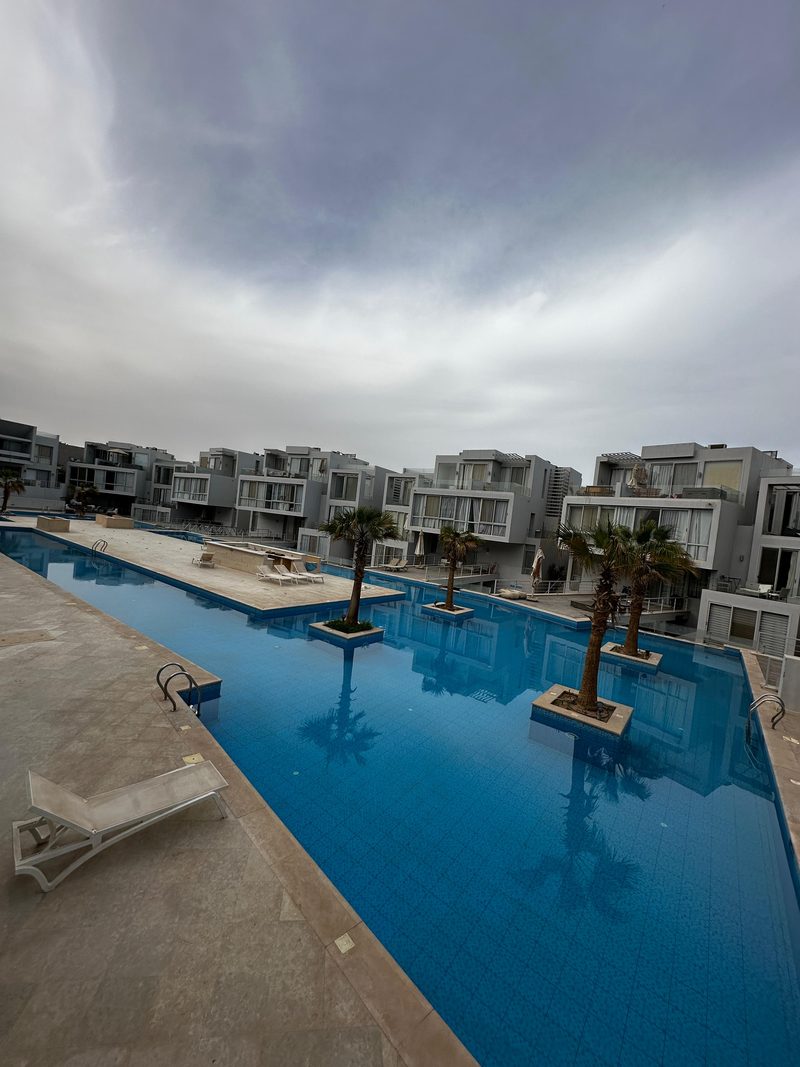 Sholan One Bedroom Pool View — shared pool
